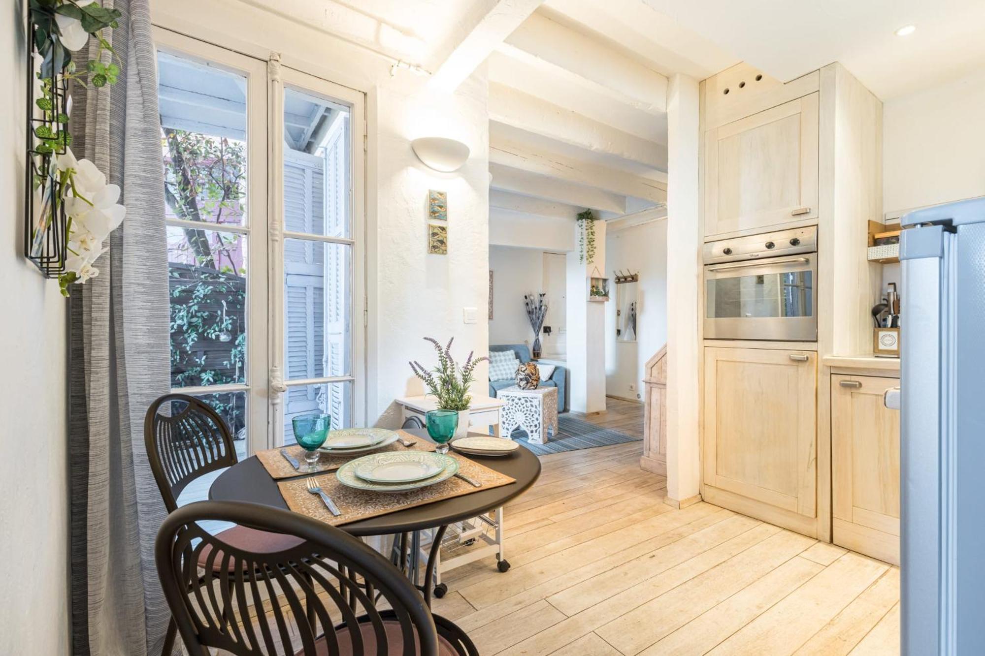 Atypical Old Town In Large Terrace Appartement *