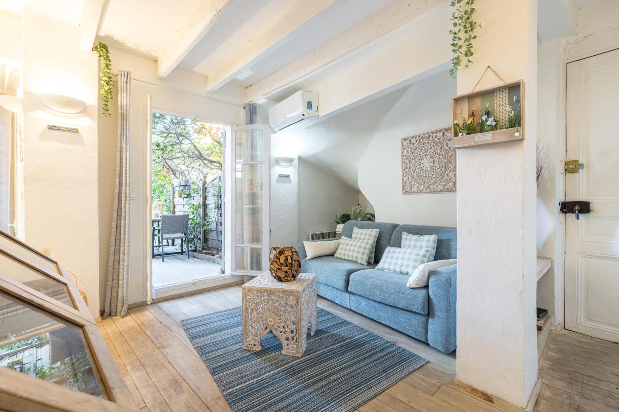 Atypical Old Town In Large Terrace Appartement *